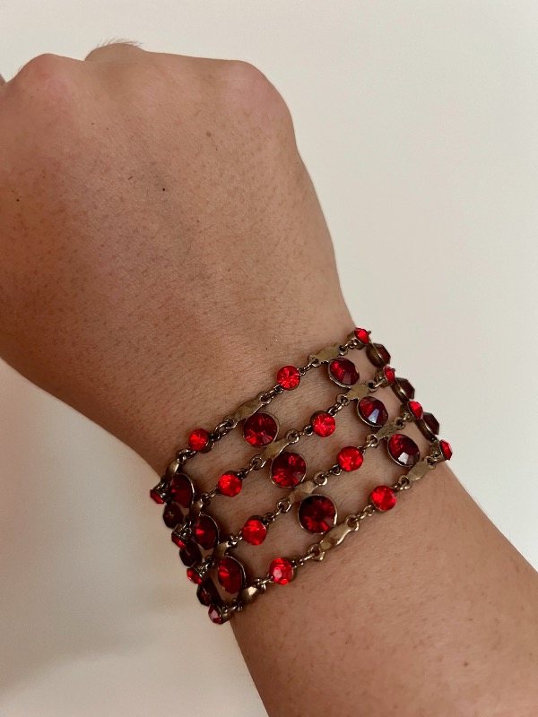 Pulsera piedras rojas
