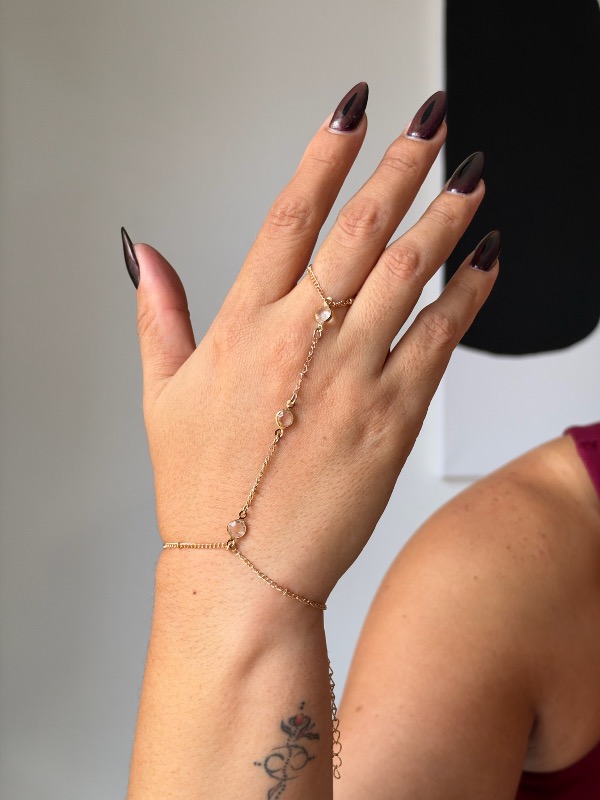Pulsera al dedo dorada fina