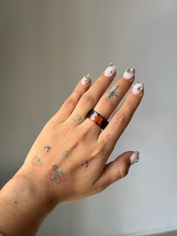 Anillo acrílico