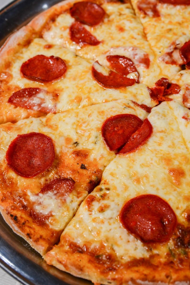 PIZZA MARGARITA CON PEPPERONI