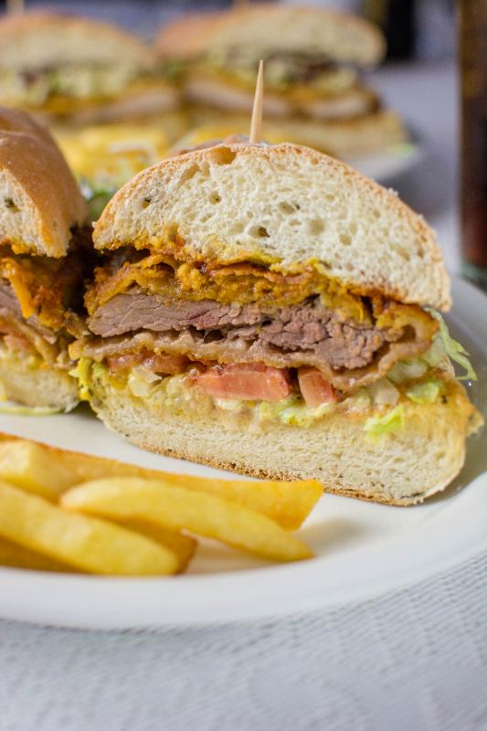 PANINI DE LOMITO