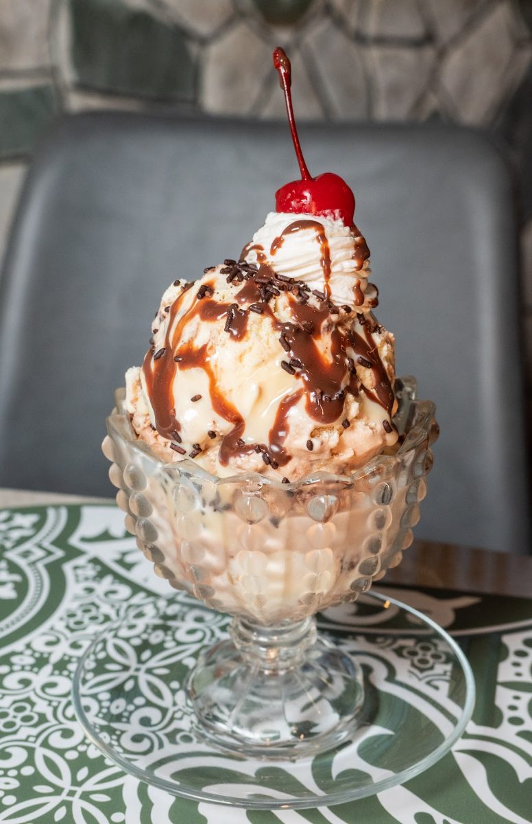 COPA DE HELADO (2 PORCIONES)