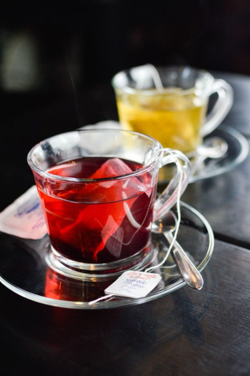 TE E INFUSIONES CALIENTES
