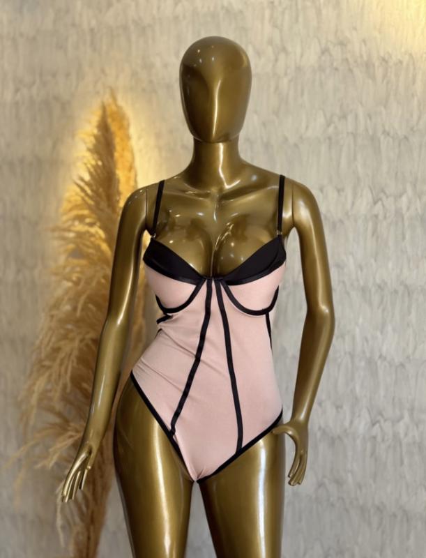 Body nude con líneas negras / Talla M-L